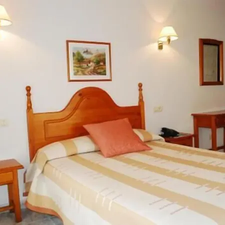 Universal Guest house Benavente