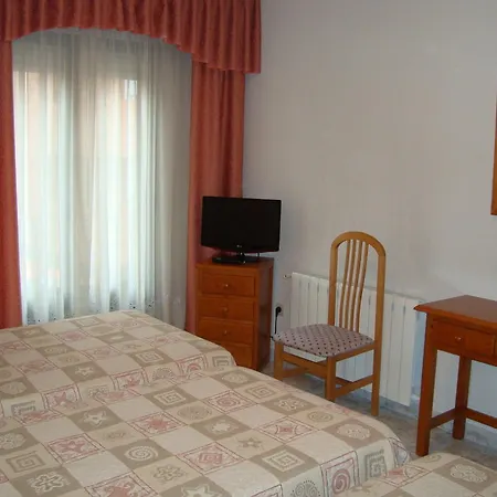Guest house Universal Benavente