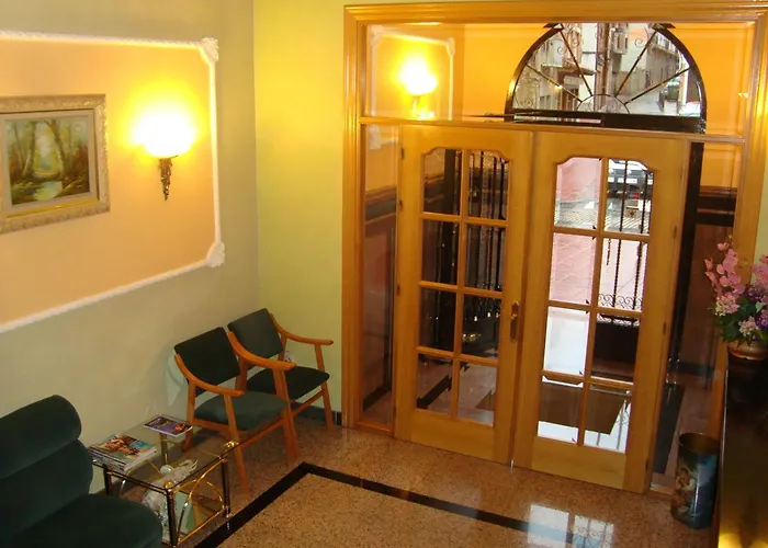 Guest house Universal 3*